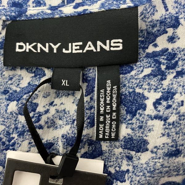 DKNY Jeans Abstract Print V-Neck Top